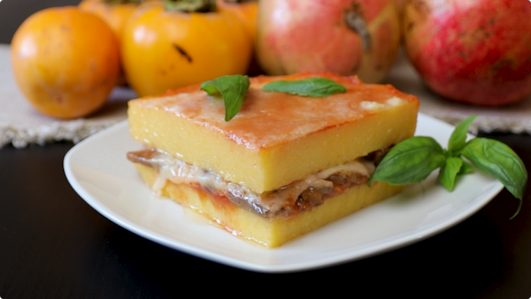 Sformato di polenta e funghi con Raspadura Bella Lodi