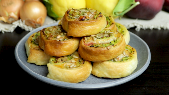 Girelle con zucchine, prosciutto e Raspadura lodigiana