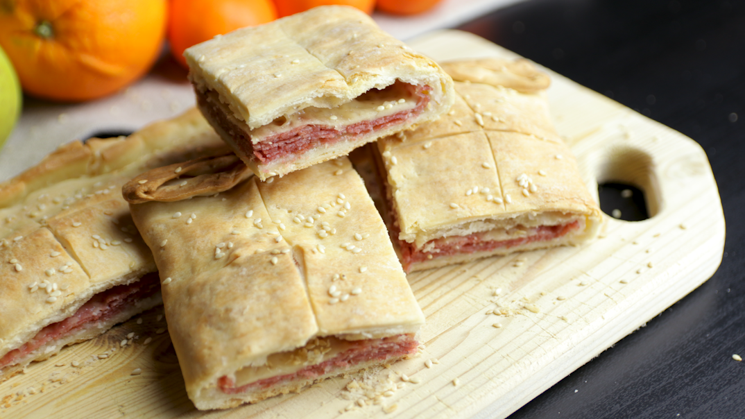 Rustichella con salame e Raspadura lodigiana Bella Lodi
