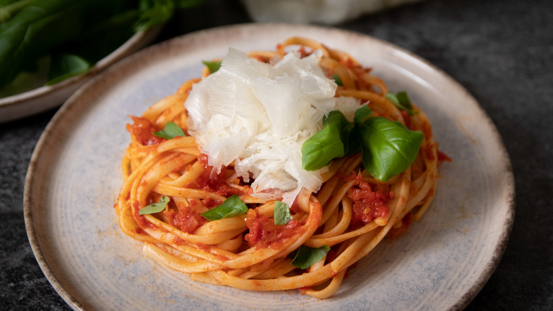 Linguine all'arrabbiata con Raspadura Bella Lodi