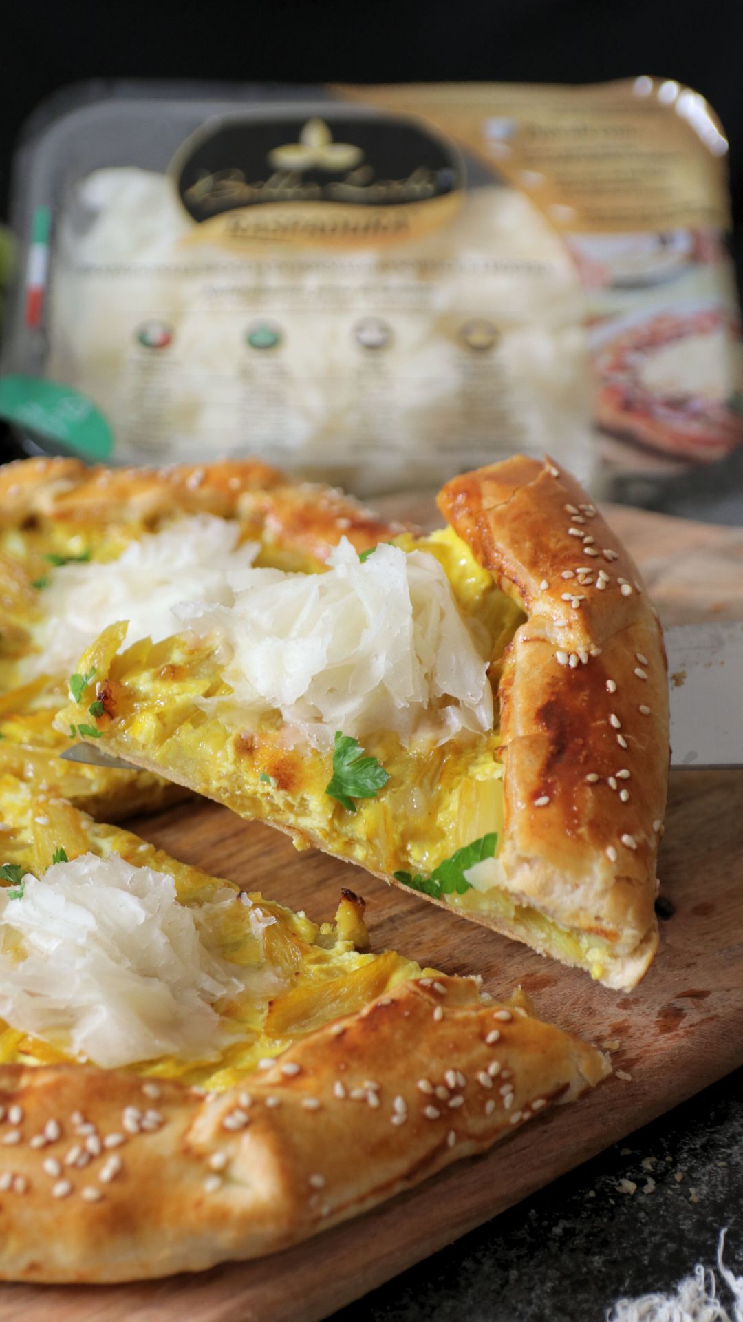 Torta salata con finocchi allo zafferano e Raspadura Bella Lodi