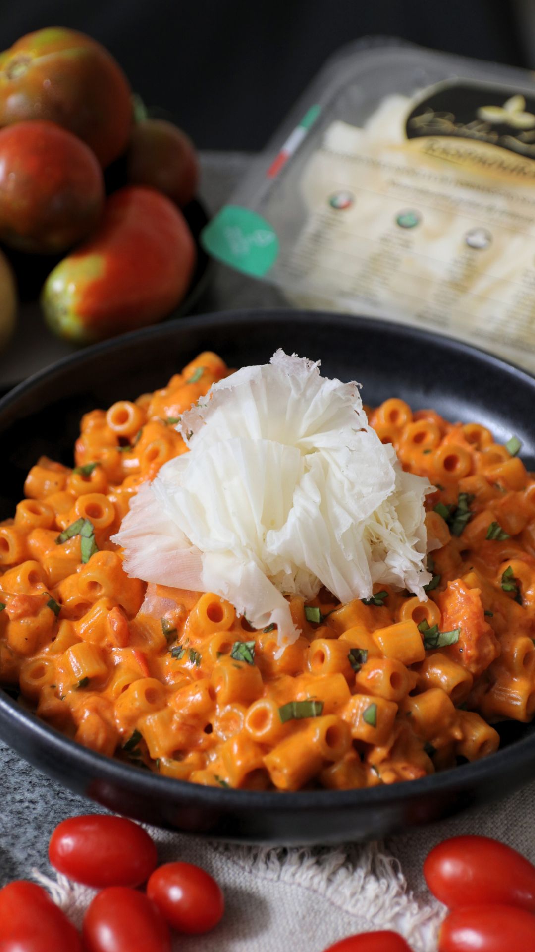 Ditali cremosi al pomodoro con Raspadura Bella Lodi